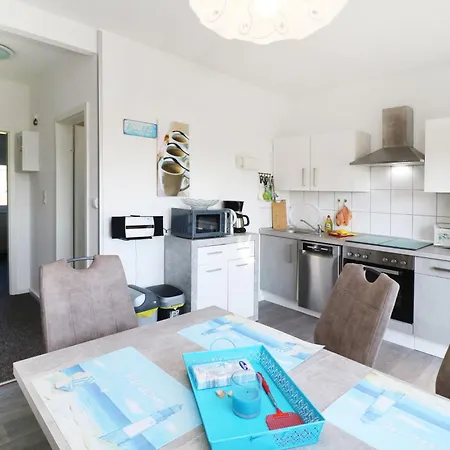 Ferienhaus Koehler Am Achterwasser Incl Boootsvermietung Urlaub Mit Hund Lutow Exterior foto